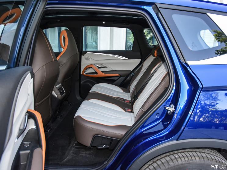 比亚迪 宋Pro新能源 2022款 DM-i 110km 旗舰型Pro 比亚迪 宋Pro新能源 2022款 DM-i 110km 旗舰型Pro